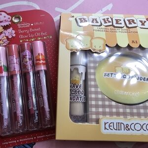 Berry Sweet Glow Lip Oil Set and Bakery Foundation